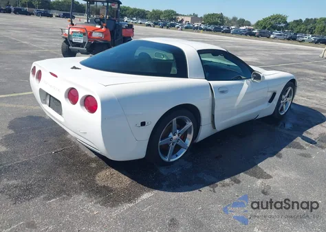 2002 Chevrolet Corvette из США, поврежденный, VIN 1G1YY22G725127585